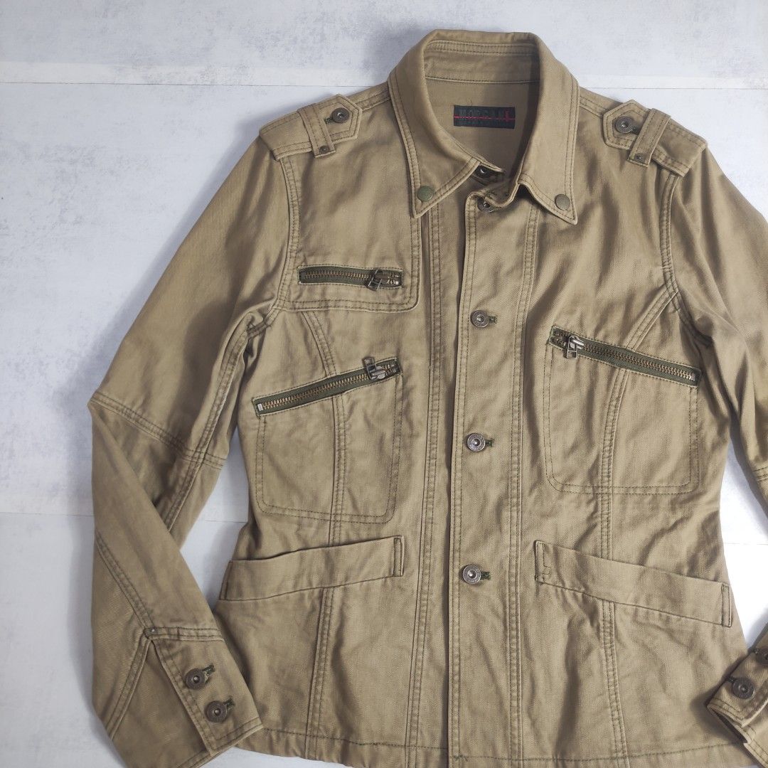 Morgan De Toi Jacket (Category: Coats, Jackets and Outerwear) located in Bulacan. Submitted by thriftlockerph (Listing ID 1469550312, Image 3). Description: Size: fits S Dimension: 25L 18.5W Condition: 8.5/10 Color rate: 8/10.