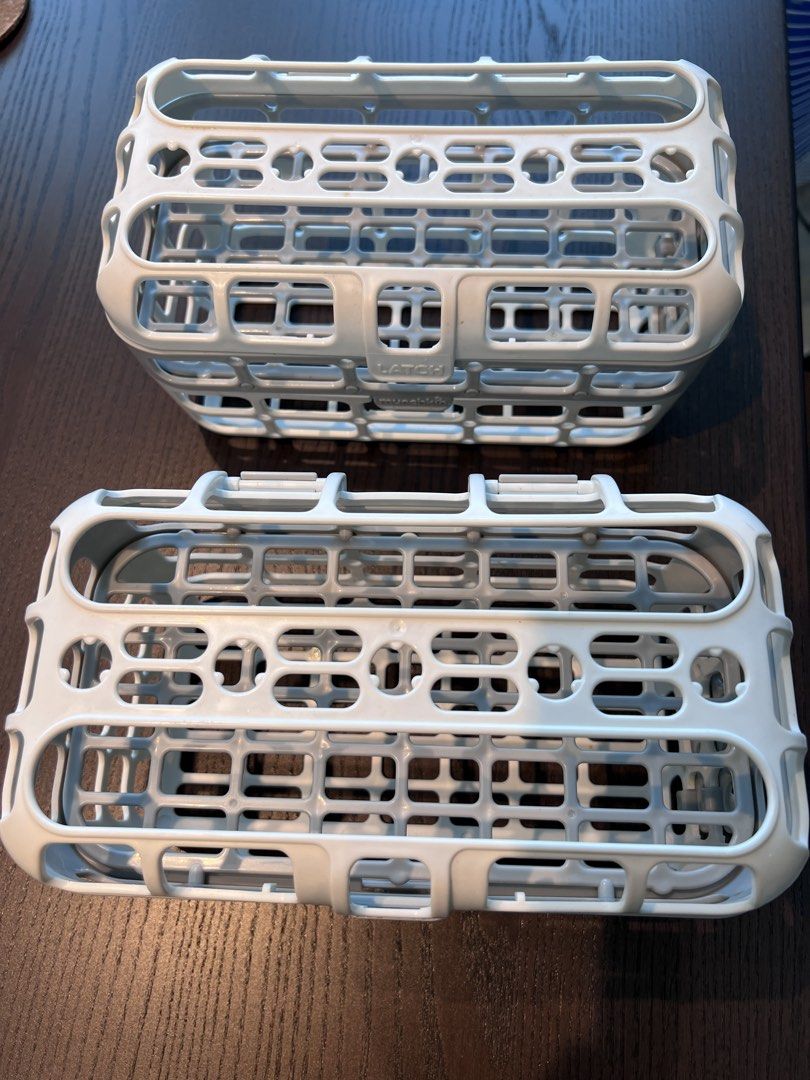 Munchkin Dishwasher Basket (Category: Breastfeeding & Bottle Feeding) located in Muntinlupa City. Submitted by thriftpandamnl (Listing ID 1469459657, Image 2). Description: Selling our Munchkin Dishwasher Basket✨ 🏷️P500 for 2pcs ❗️useful kung may dishwasher ka at isasabay mo yung paghugas ng baby bottles sa dishwasher Product Features: ✔️Fits all bottle parts in one load, no more hand washing ✔️Adjustable compartments grow with your baby’s chang