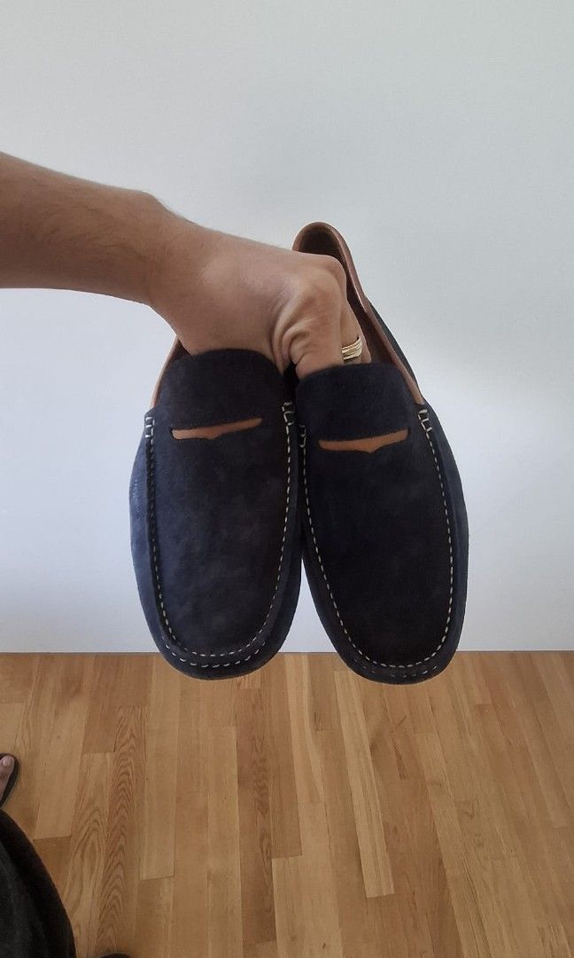 Navyboot loafers (Category: Dress Shoes) located in Cavite. Submitted by lonchel1571206 (Listing ID 1469520588, Image 1). Description: like new goods size 42 driving shoes srp 9k.
