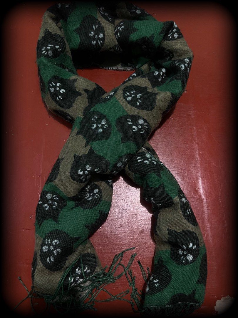 ne-net nya (Category: Scarves) located in Lucena. Submitted by proxyhere (Listing ID 1469511278, Image 3). Description: ne-net nya scarf length 72 width 30.