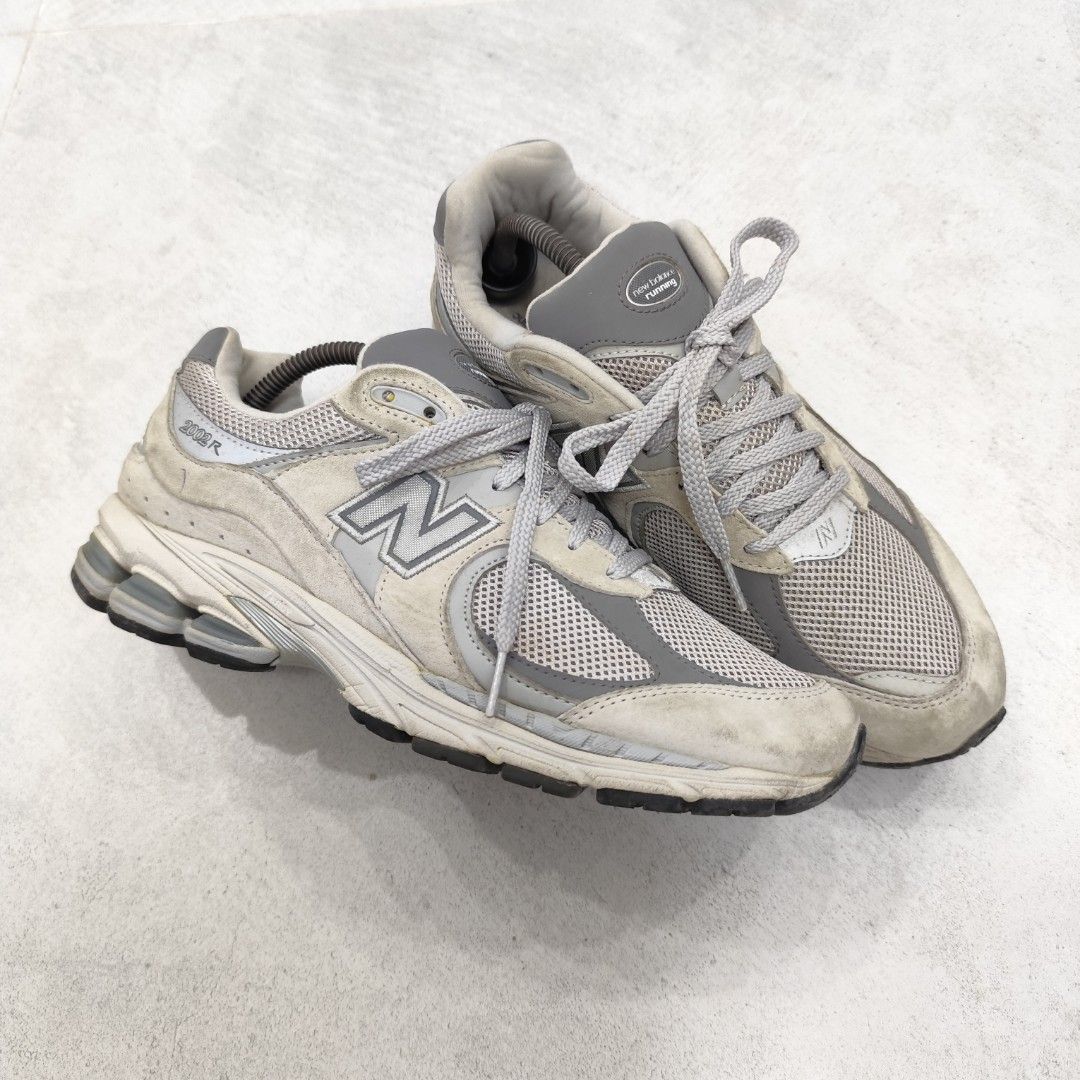 New Balance 2002R Grey (9 men) (Category: Sneakers) located in Marikina City. Submitted by frked (Listing ID 1469412695, Image 2). Description: New Balance 2002R Grey 9 men Excellent No box 1999+sf.
