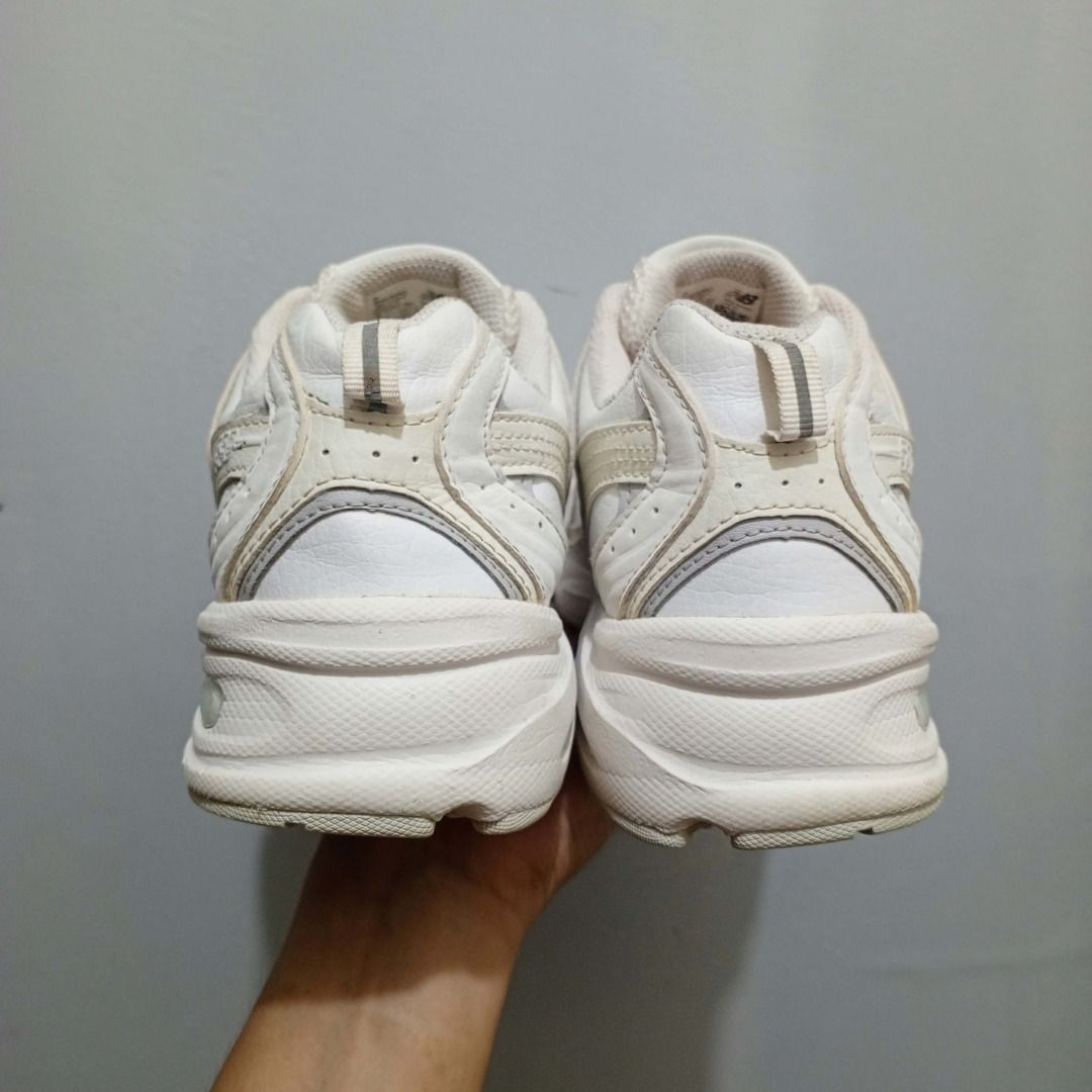 New Balance 530 "Cloud Summer Fog" (Category: Sneakers) located in Iligan City. Submitted by uishoe (Listing ID 1469443413, Image 3). Description: Excellent Condition Minimal Signs of Usage Size 42.5 EUR 9 US.
