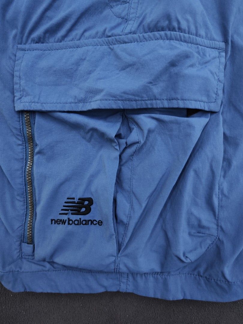 New Balance Cargo Nylon Shorts (Category: Shorts) located in Bulacan. Submitted by emilj23 (Listing ID 1469506890, Image 3). Description: New Balance Cargo Nylon Shorts Size L on tag L 20 W 30-36 Leg Hole 11.5 Condition 9/10 Color rate 9/10 No Issue.