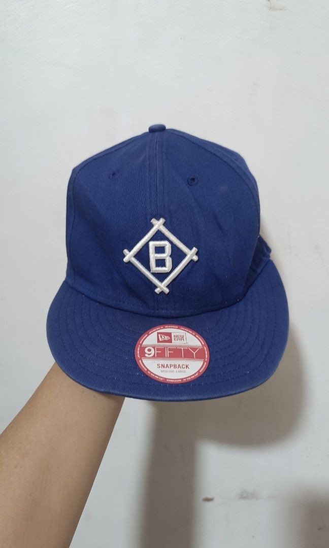 NEW ERA BROOKLYN DIDGERS CAP (Category: Caps & Hats) located in Midsayap. Submitted by macoy.picker (Listing ID 1469450533, Image 1). Description: NEW ERA BROOKLYN DODGERS MEDIUM TO LARGE PRELOVED NEEDS RESHAPING COURIER : JNT MOP : Gcash / Maribank Location: North Cotabato.