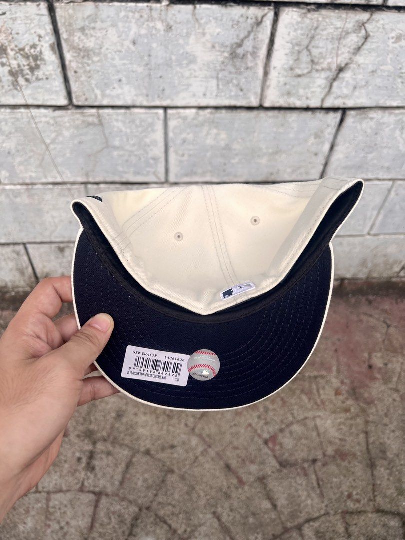 New Era MLB New York Yankees (Fitted) (Category: Caps & Hats) located in Manila. Submitted by headshotmnl (Listing ID 1469417225, Image 3). Description: New Era MLB New York Yankees Subway Series 59FIFTY 7-1/2 US Released 💰₱2,500 📍Tondo, Manila 🚚 Shipping Outside Metro Manila 📩 Message us to cop yours.