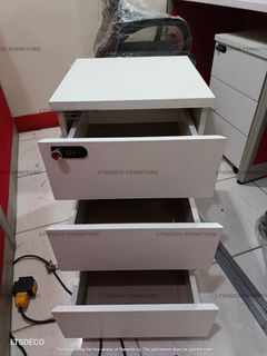 (Category: ) located in . Submitted by ltsdecofurniture (Listing ID 1469468861, Image 1). Description: .