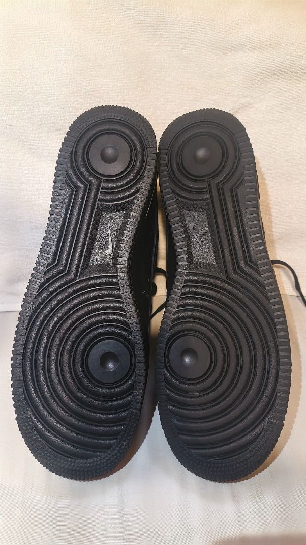 ‎Nike Air Force 1 '07 Triple Black (Category: Sneakers) located in Taguig. Submitted by lilhuddie279876 (Listing ID 1469486194, Image 3). Description: Nike Air Force 1 '07 Triple Black – US 10.5 (Authentic / Original) ‎ ‎💯 100% Authentic ‎📍Purchased from Nike Store BGC ‎📦 Complete with original Nike box ‎ ‎Size: ‎• US 10.5 ‎- UK 9.5 ‎- EUR 44.5 ‎- CM 28.5 ‎ ‎Condition: ‎• Good used condition (8.5/10) ‎• Normal leather creasing from regular wea