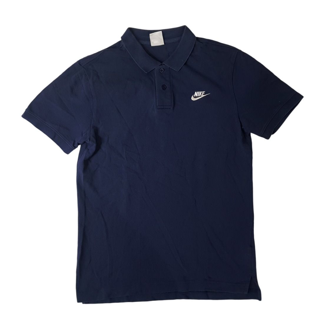 Nike blue polo shirt (Category: Tshirts & Polo Shirts ) located in Cebu City. Submitted by dwightmendozasr (Listing ID 1469522244, Image 1). Description: Nike blue polo shirt M on tag W- 19.0 L - 28.5 ~signs of usage which are normal for preloved items Color rate: 8/10 IMO Php 150.00 + shipping fee CODE: OO13.