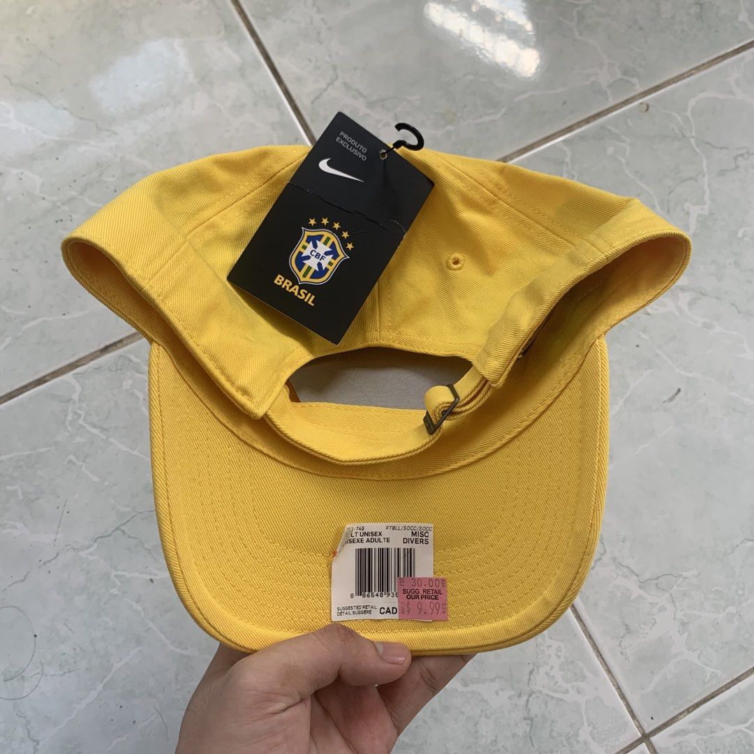 Nike brasil snapback cap (Category: Activewear) located in Binmaley. Submitted by xenomorphig (Listing ID 1469427090, Image 3). Description: BRANDNEW WITH HANGTAG NO ISSUE Location: Binmaley, Pangasinan Mode of Payment: Gcash Courier: J&T Express.