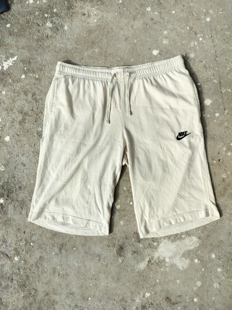 NIKE CLUB FLEECE SHORT (Category: Shorts) located in Manila. Submitted by gcarchives (Listing ID 1469409934, Image 1). Description: 🤍 Cream Nike Shorts Medium on tag Waistline: 32–36 inches Length: 21 inches 💠 PAYMENT FIRST | NO COD ‎📥DM TO PURCHASE 💵MOP: GCASH ‎SHIPPING VIA J&T, LBC ‎📍 MINDANAO SOUTH COTABATO , POLOMOLOK (9504) LOCATION.