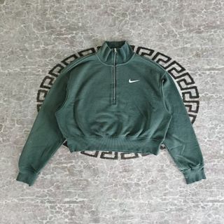 (Category: ) located in . Submitted by bon_streetwear (Listing ID 1469417989, Image 1). Description: .