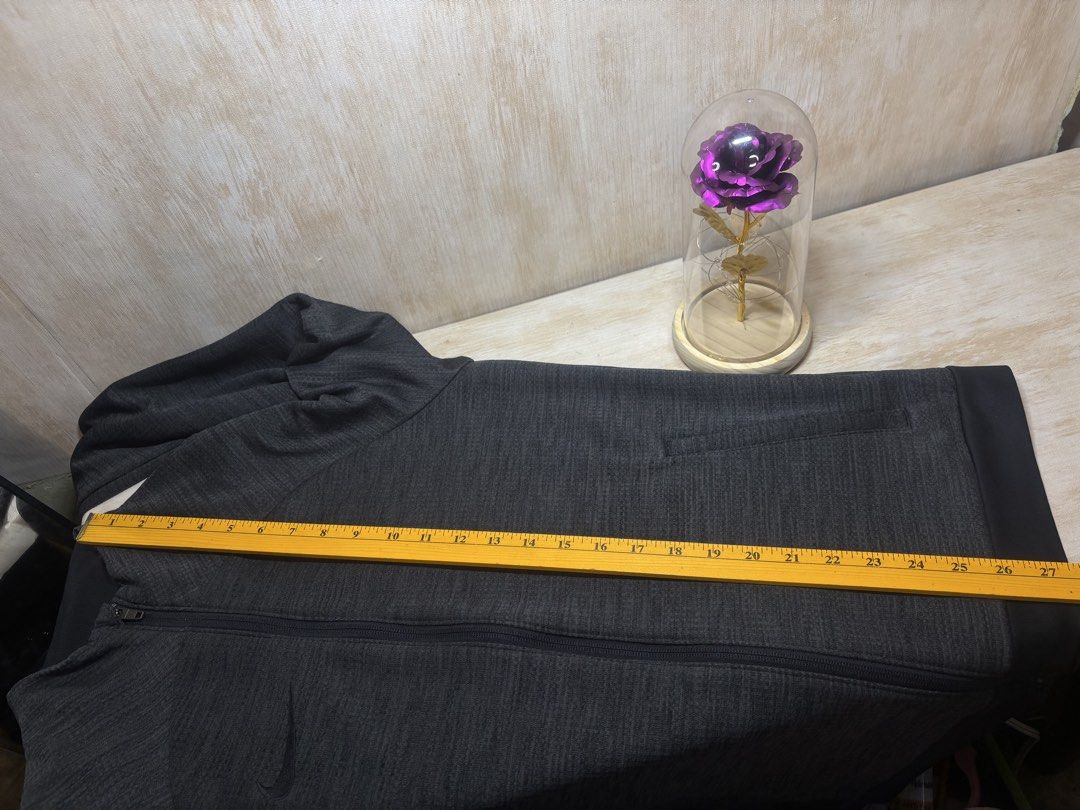 NIKE DRIFIT ACADEMY SWEATSHIRT (Category: Coats, Jackets and Outerwear) located in Cabuyao City. Submitted by pormanation-thrift-store (Listing ID 1469572234, Image 3). Description: NIKE DRIFIT ACADEMY SWEATSHIRT Condition: LIKE NEW Color rate: 10/10 (PWEDE SA MASELAN) Size: MEDIUM (ASIAN) Dimes: 19.5”Wx27.5”L Issue: NONE✅ Price: 1200.