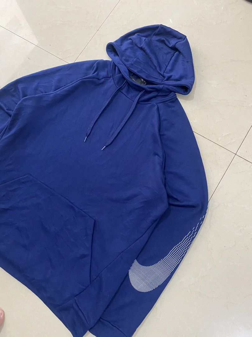 NIKE DRIFIT NAVY BLUE HOODIE (Category: Coats, Jackets and Outerwear) located in Talisay. Submitted by hustlethrift_2600 (Listing ID 1469532044, Image 2). Description: NIKE DRIFIT NAVY BLUE HOODIE L ON TAG BEST FIT XL 24 W 29 L EXCELLENT CONDITION 9.9/10 COLOR RATE NO ISSUE - 1199 🏷️.