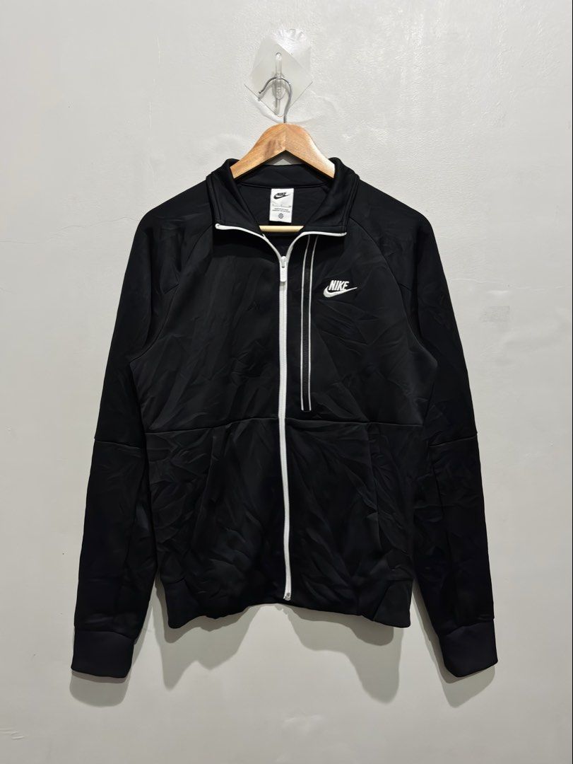 Nike Full-zip Track Jacket Size S-M (Category: Activewear) located in Cagayan de Oro. Submitted by rare.theory (Listing ID 1469443186, Image 1). Description: N*ke Full-Zip Track Jacket✨ Size: S-M Dimensions: W-20 / L-27 Condition: Good as new Color rate: 10/10 Mine: ₱850 + (sf) Loc: Iligan City, Mindanao. (CAN SHIP NATIONWIDE)✈️🇵🇭.