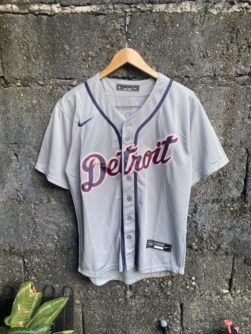 Nike Mlb Detroit Tigers (Category: Tshirts & Polo Shirts ) located in Talavera. Submitted by adrnvault (Listing ID 1469572051, Image 1). Description: As new No issue Width-21.5 Length-27.5 .