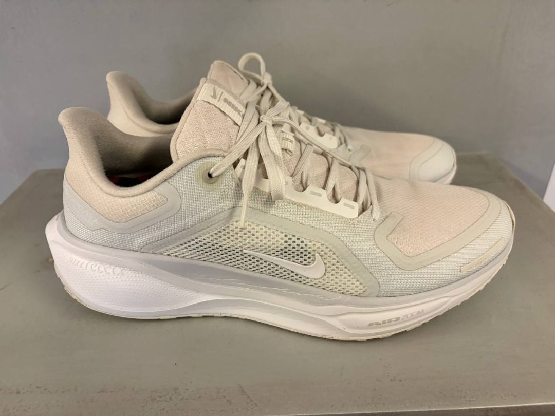 NIKE PEGASUS 41 GORE-TEX (US 9.5) (Category: Casual Shoes) located in Quezon City. Submitted by greggycamacho (Listing ID 1469409494, Image 3). Description: Size: US 9.5 Color: White SRP: PHP 8,895.
