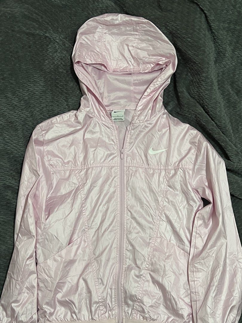 Nike Pink Windbreaker Hooded Jacket (Category: Coats, Jackets and Outerwear) located in Quezon City. Submitted by 243__ (Listing ID 1469447975, Image 2). Description: .