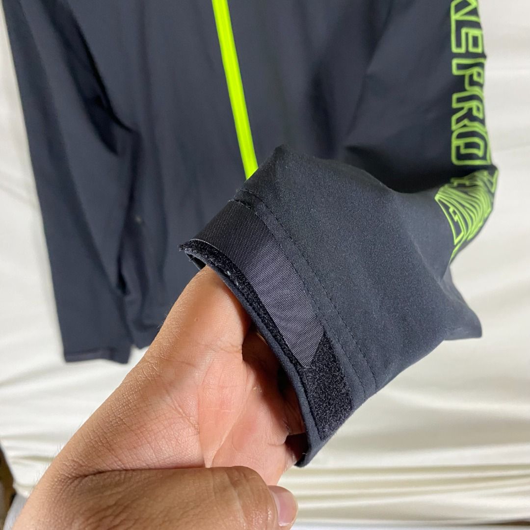 Nike Pro Training Dri-FIT Full-Zip Woven Jacket / Size Large (Category: Activewear) located in Antipolo. Submitted by canadafindss (Listing ID 1469405978, Image 3). Description: Visit & Follow Canada Finds for more premium thrift, streetwear, vintage, techwear, activewear, and branded finds from Canada 🇨🇦 More items posted regularly: https://www.carousell.ph/u/canadafindss Nike Pro Training Dri-FIT Full-Zip Woven Jacket / Size Large High-visibi