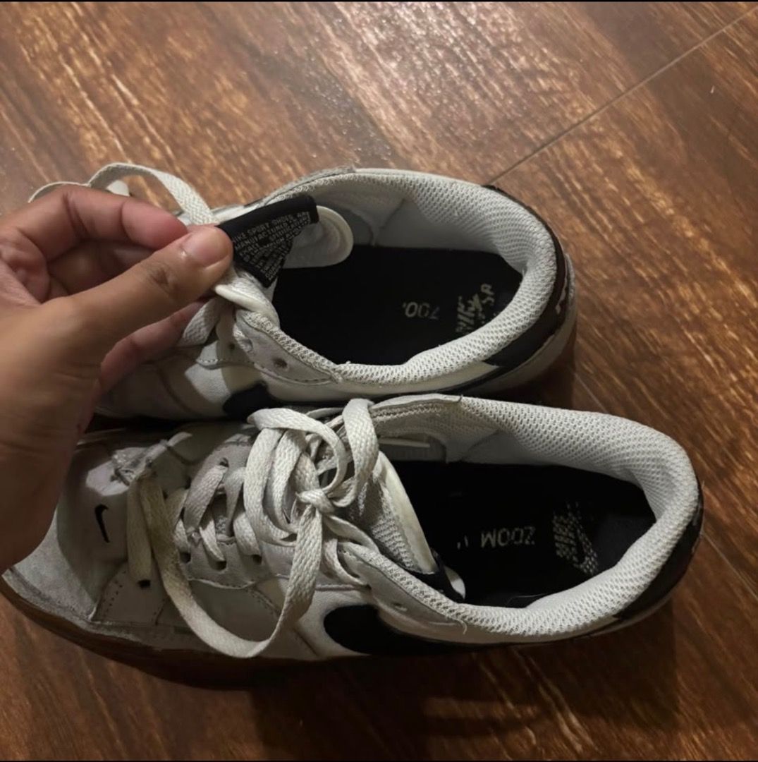 Nike SB Womens 38 Euro (Category: Sneakers) located in Caloocan City. Submitted by vasttiger.226caf (Listing ID 1469499253, Image 3). Description: - Brand/Model: Nike SB Zoom Blazer Low GT - Colorway: Grey suede upper with a black swoosh and gum sole - Special Details: Mini swoosh near the toe box and Zoom Air cushioning for comfort - Condition: Worn a few times, soles still have plenty of grip left - Versatility: Great for both skateboarding and