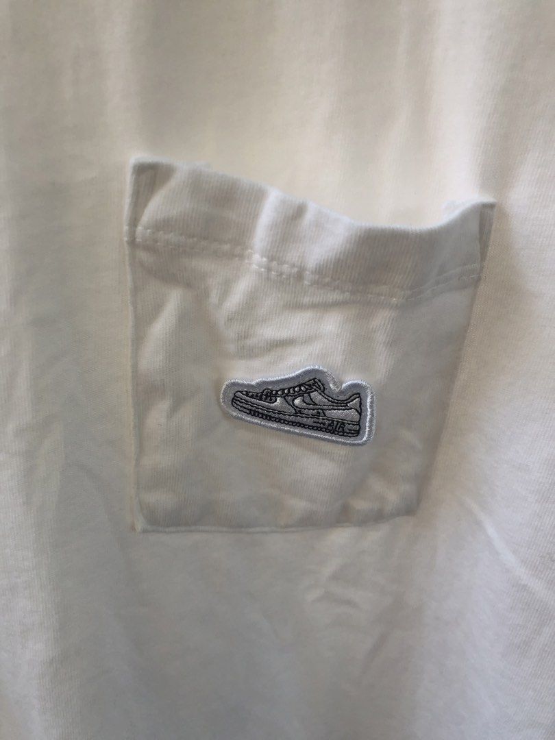 Nike Shirt (Category: Tshirts & Polo Shirts ) located in Manila. Submitted by jayart.225 (Listing ID 1469451918, Image 2). Description: 22.5 x 26.