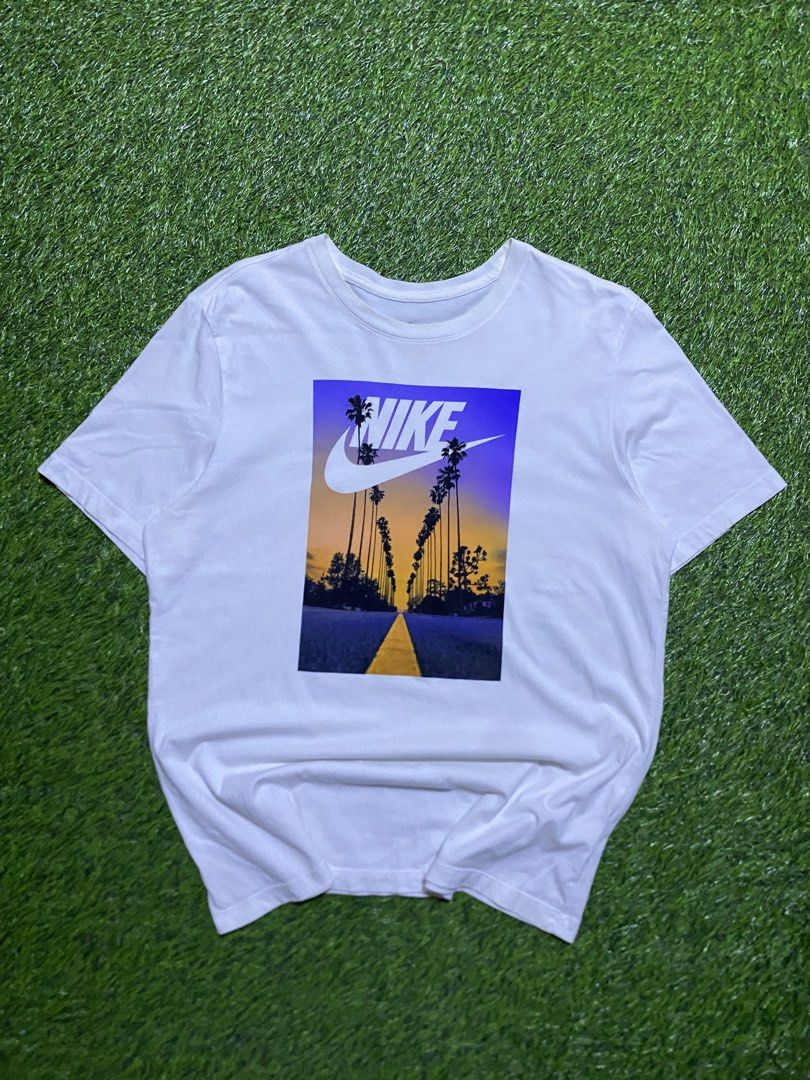 NIKE SHIRT (Category: Tshirts & Polo Shirts ) located in Manila. Submitted by niftythrifttt (Listing ID 1469525307, Image 1). Description: NIKE SIZE L WIDTH - 21 LENGTH - 29 COLOR RATE 9.5 EXCELLENT CONDI ISSUE MINI WASHABLE YELLOW .
