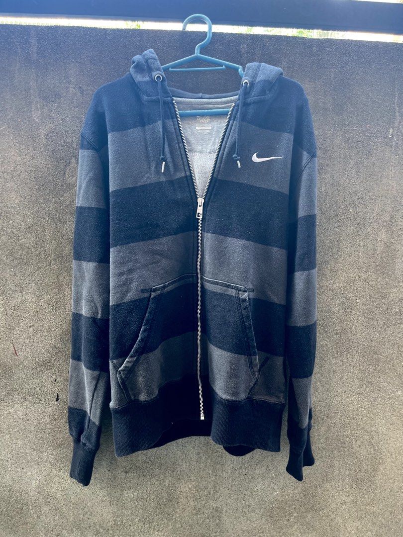 Nike Striped Hoodie Jacket (Category: Coats, Jackets and Outerwear) located in Tuguegarao City. Submitted by susususss (Listing ID 1469524628, Image 1). Description: Nike Striped Hoodie Jacket (Rocket Racoon lookin ahh , Rigby lookin ahh) Comes with an earphone access on the pocket (Wu Tang or Elliot Smith, anything goes) Dimes: 19x25.