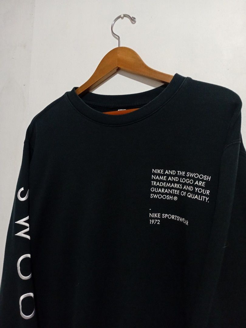 Nike Swoosh Sleeved Crewneck (Category: Coats, Jackets and Outerwear) located in Caloocan City. Submitted by NEWBORNVTG (Listing ID 1469445682, Image 3). Description: Nike Swoosh Sleeved Crewneck Size: L - XXL Dimes: 28L × 26W Condition: 10/10 Mode of Delivery • J&T Express • Lalamove (Abono Service) Mode of Payment • GCash • GoTyme Bank • PSBank Thank you! God Bless!.