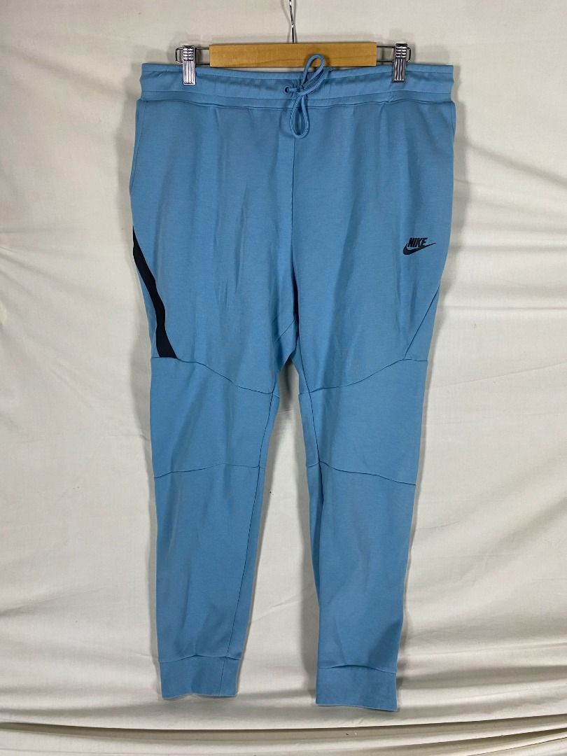 Nike Tech Fleece Men's Jogger Pants / Size Extra Large (Category: Joggers) located in Antipolo. Submitted by canadafindss (Listing ID 1469513658, Image 2). Description: Visit & Follow Canada Finds for more premium thrift, streetwear, vintage, techwear, activewear, and branded finds from Canada 🇨🇦 More items posted regularly: https://www.carousell.ph/u/canadafindss Nike Tech Fleece Men's Jogger Pants / Size Extra Large Premium Nike Tech Fleece s