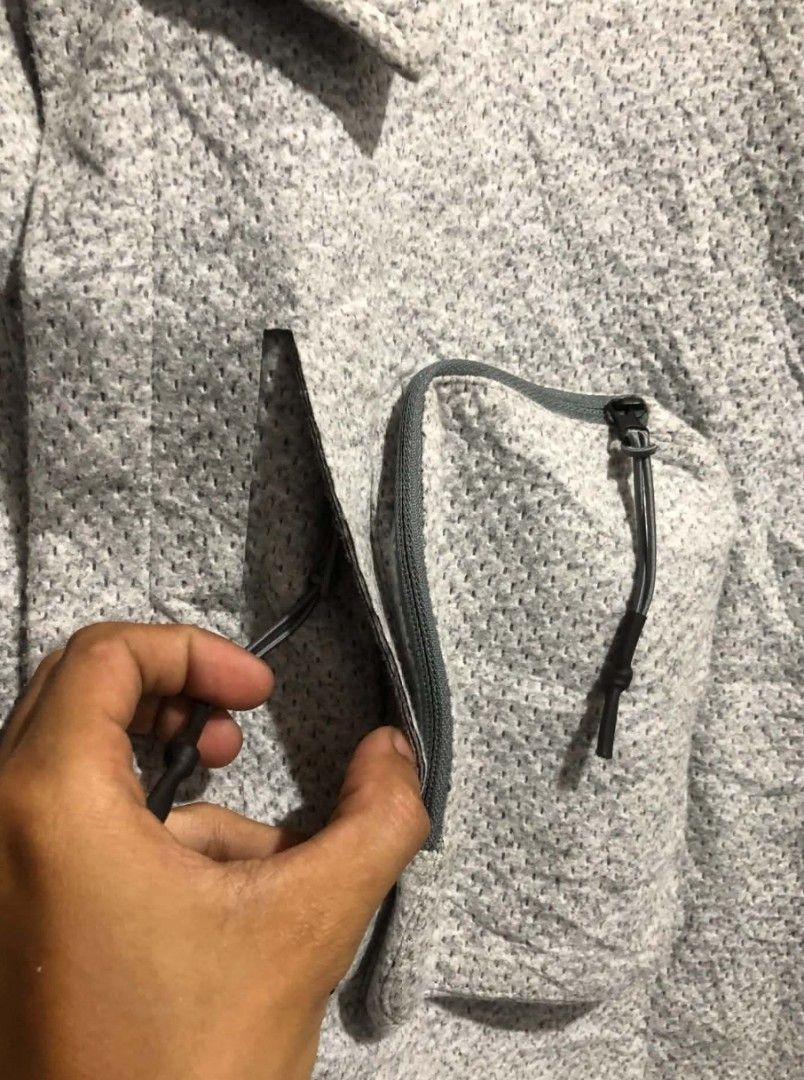Nike Tech Pack Work Wear Jacket (Category: Coats, Jackets and Outerwear) located in Cabuyao City. Submitted by THRIFTHITS (Listing ID 1469544752, Image 3). Description: N1k3 Tech Pack Work Wear Jacket (Authentic) Excellent Asnew 24-25x29 mine 1,499‼️ direct Message me and Add for fast Transaction ty .