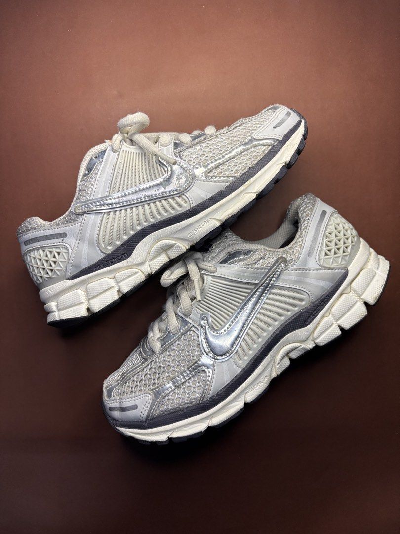 Nike Vomero 5 (Category: Sneakers) located in Cagayan de Oro. Submitted by _kai.thrift (Listing ID 1469511887, Image 1). Description: .