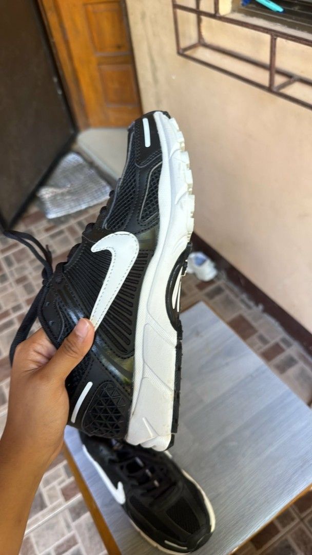 Nike Vomero 5 Black White Sneakers (Category: Sneakers) located in Manila. Submitted by realjude (Listing ID 1469433633, Image 3). Description: - Model: Nike Zoom Vomero 5 - Colorway: Black and White - Style: Classic chunky running shoe silhouette - Materials: Breathable mesh upper with durable leather overlays - Comfort: Cushlon foam midsole and reliable rubber outsole - Condition: Very solid overall, clean uppers, and soles with hardly any trea