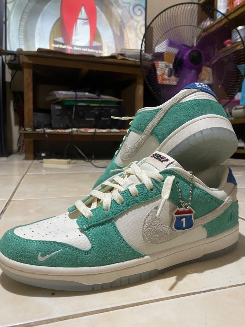 Nike x Kasina (Category: Sneakers) located in Caloocan City. Submitted by sunekisunek (Listing ID 1469515295, Image 3). Description: Negotiable.