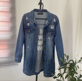 (Category: ) located in . Submitted by momentsofyouth.clothing (Listing ID 1469485102, Image 1). Description: .