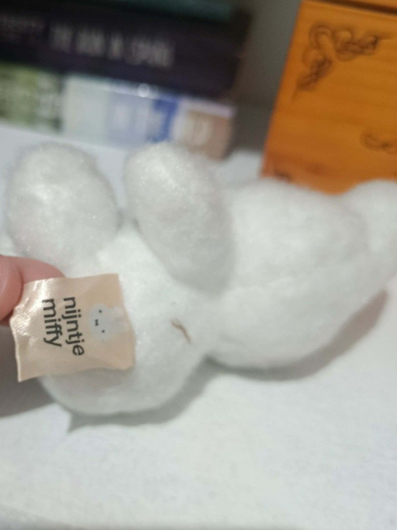 Official White Fluffy Miffy Plush Charm (Category: Plushies & Soft Toys) located in Dapitan. Submitted by ghibli_dreams (Listing ID 1469532888, Image 3). Description: Official White Fluffy Miffy Plush Charm. with clear etiketa. MOP - Gcash (prio payo) 📍Dapitan City.