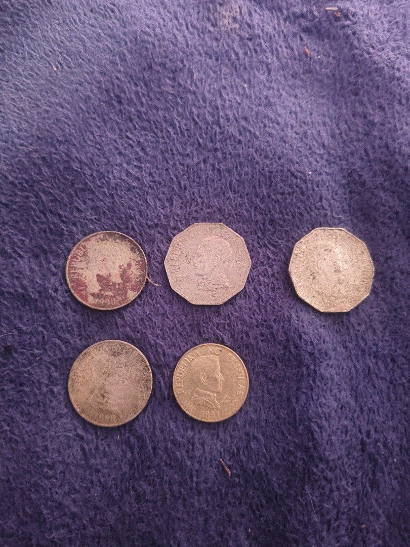 old coins (Category: Currency) located in Imus. Submitted by glamdoll.co (Listing ID 1469569709, Image 1). Description: offer price nalang 1985 to 1990s old coins to.