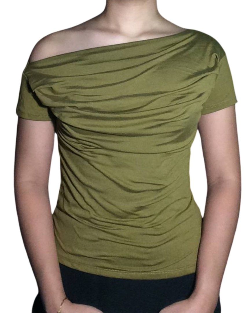 Olive green draped off-shoulder top (Category: Sleeveless) located in Manila. Submitted by shop.airens (Listing ID 1469466958, Image 1). Description: fits xs-small.