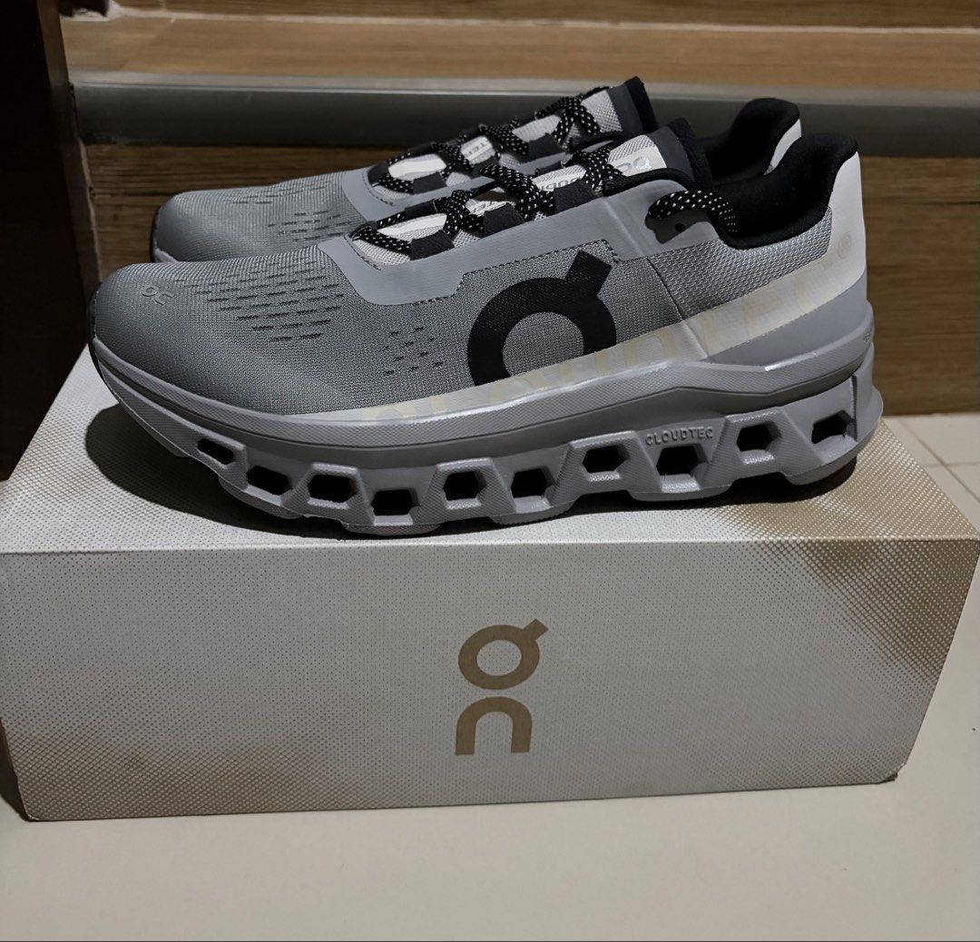 On Cloudmonster Alloy Silver - sz 10 (Category: Casual Shoes) located in San Fernando. Submitted by joshdealsz (Listing ID 1469498510, Image 3). Description: On Cloudmonster 1 Alloy Silver Brand New Size- US 10 M Complete with Box 100% Authentic .