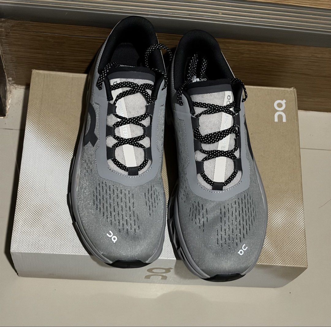 On Cloudmonster Alloy Silver - sz 10 (Category: Casual Shoes) located in San Fernando. Submitted by joshdealsz (Listing ID 1469498510, Image 2). Description: On Cloudmonster 1 Alloy Silver Brand New Size- US 10 M Complete with Box 100% Authentic .