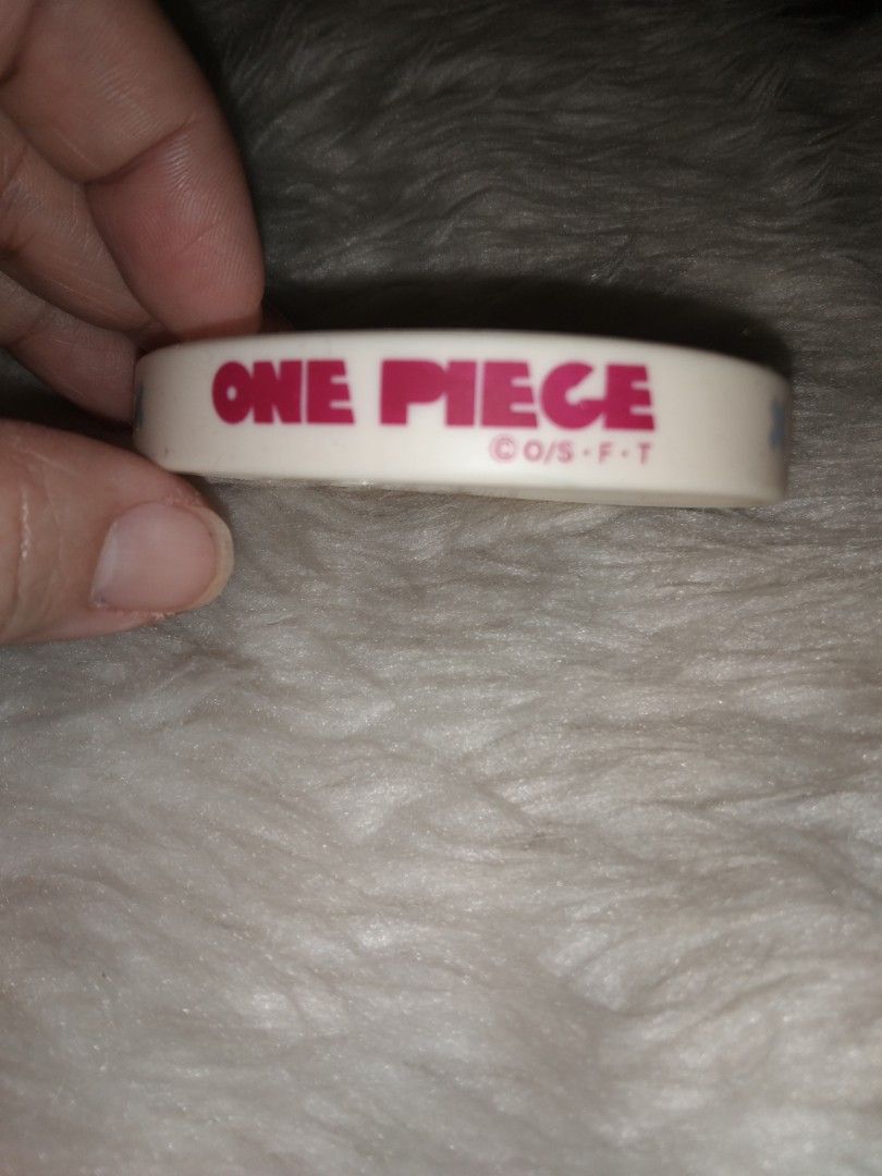 One pc bracelet band rare (Category: Bracelets) located in Quezon City. Submitted by eidorableshop (Listing ID 1469393752, Image 2). Description: .