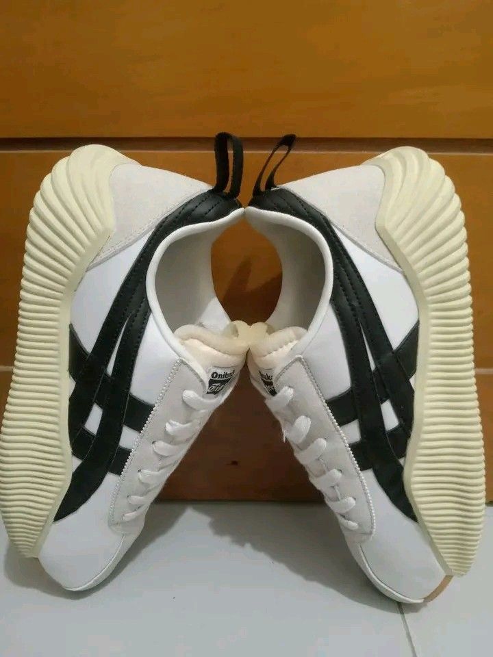 Onitsuka tiger sneakers (Category: Sneakers) located in Koronadal. Submitted by joeannmahi28609 (Listing ID 1469505909, Image 1). Description: onitsuka tiger chunky sneakers made in Vietnam size eur 44 for men only coded in excellent condition sino bet nito ukay source secondhand shoes mine nyo na.