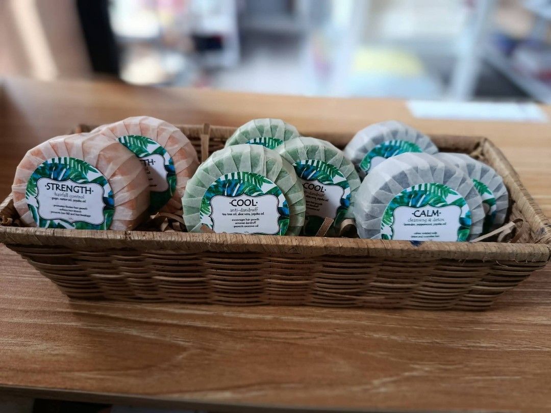 ORGANIKA SHAMPOO BARS (Category: Sanitary Hygiene) located in San Pedro. Submitted by abieboink (Listing ID 1469441964, Image 1). Description: - Product Name: Organika Shampoo Bars - Condition: Brand New - Available Variants: * STRENGTH: Hairfall control (gugo, castor oil, jojoba oil) * COOL: Anti-dandruff (tea tree oil, aloe vera, jojoba oil) * CALM: Cleansing & detox (lavender, peppermint, jojoba oil) - Eco-friendly and zero-waste hair care sol