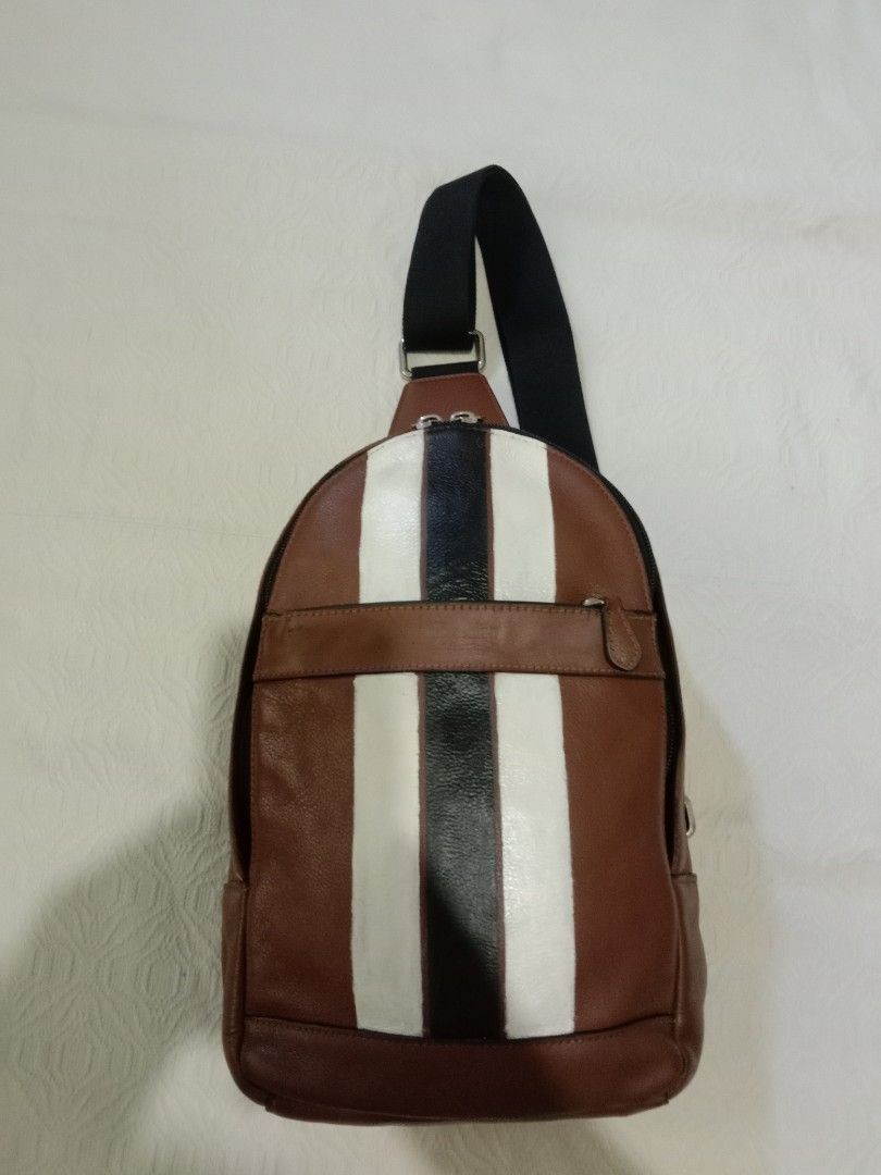 Original Coach Body bag for Men (Category: Luxury Bags & Wallets) located in San Jose. Submitted by stopnshop_02 (Listing ID 1469415014, Image 1). Description: payment first no to joyjoy talk.