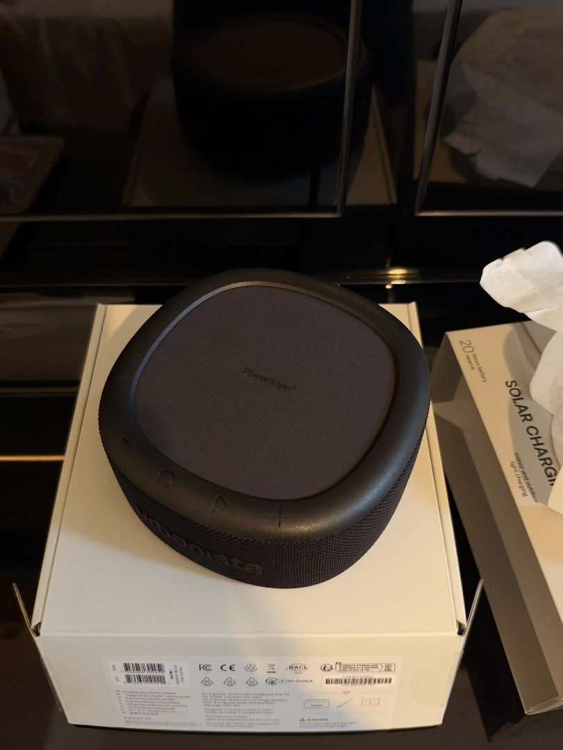 ORIGINAL URBANISTA BLUTOOTH SPEAKER (Category: Soundbars, Speakers & Amplifiers) located in Caloocan City. Submitted by mluck (Listing ID 1469518628, Image 2). Description: .
