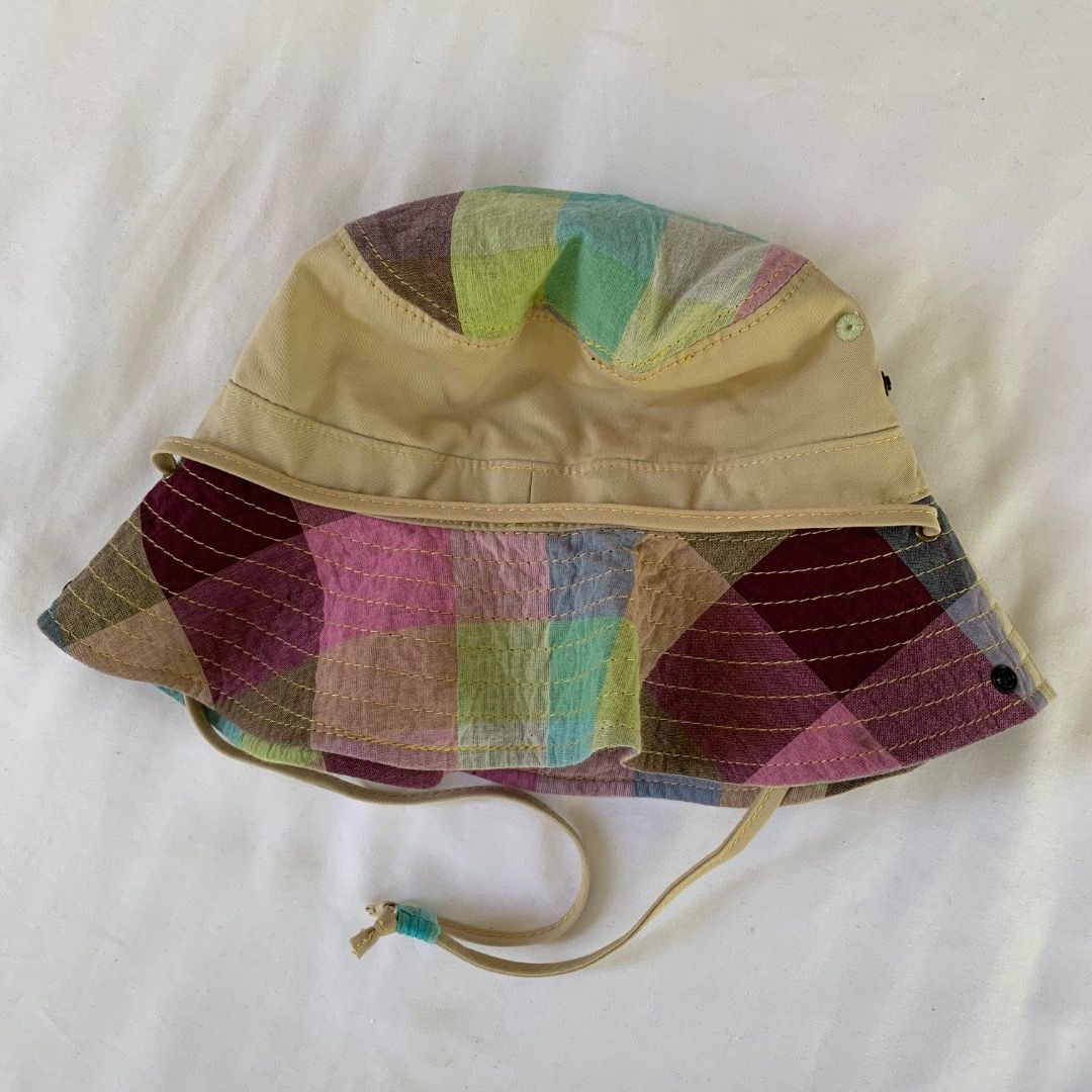 Outdoor Product Bucket Hat (Category: Activewear) located in Mendez-Nunez. Submitted by anikkoyan (Listing ID 1469501317, Image 3). Description: Outdoor Product Bucket Hat - Like new 499 + sf .
