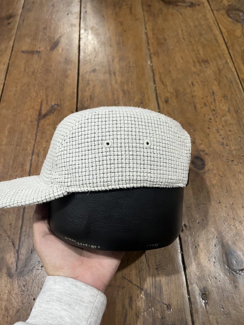 Outdoor Research Trail Mix Cap (Category: Caps & Hats) located in Baguio. Submitted by fishy___fish (Listing ID 1469539093, Image 3). Description: Outdoor Research Trail Mix Cap 🇺🇸 Tagged One Size Strap adjuster No issues .