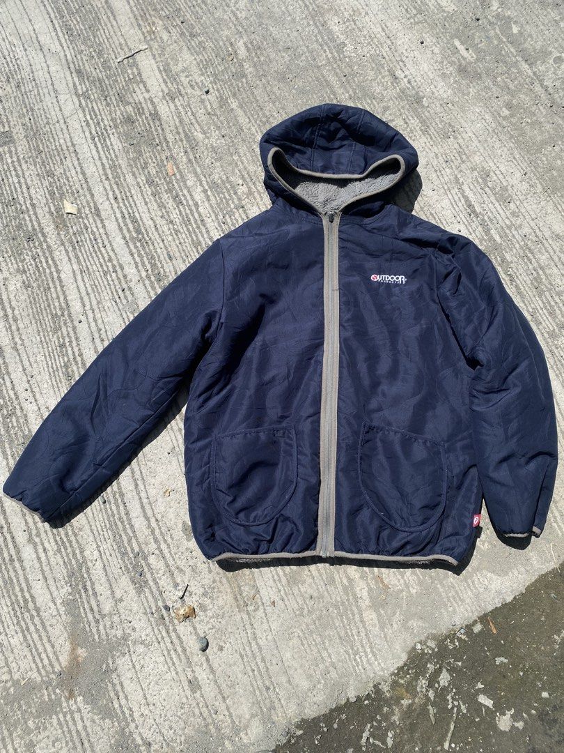 OUTDOOR REVERSIBLE (Category: Coats, Jackets and Outerwear) located in Caloocan City. Submitted by krispythrift082828 (Listing ID 1469398858, Image 1). Description: Size XL Excellent condition.