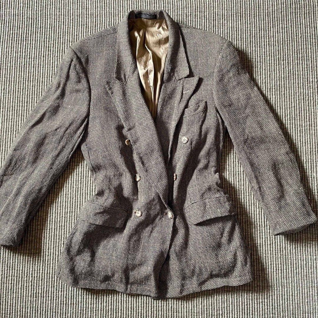 Oversized Tweed Coat (Category: Announcements) located in Pasig City. Submitted by decluttersbyali (Listing ID 1469571870, Image 1). Description: send me your offers! 😊.