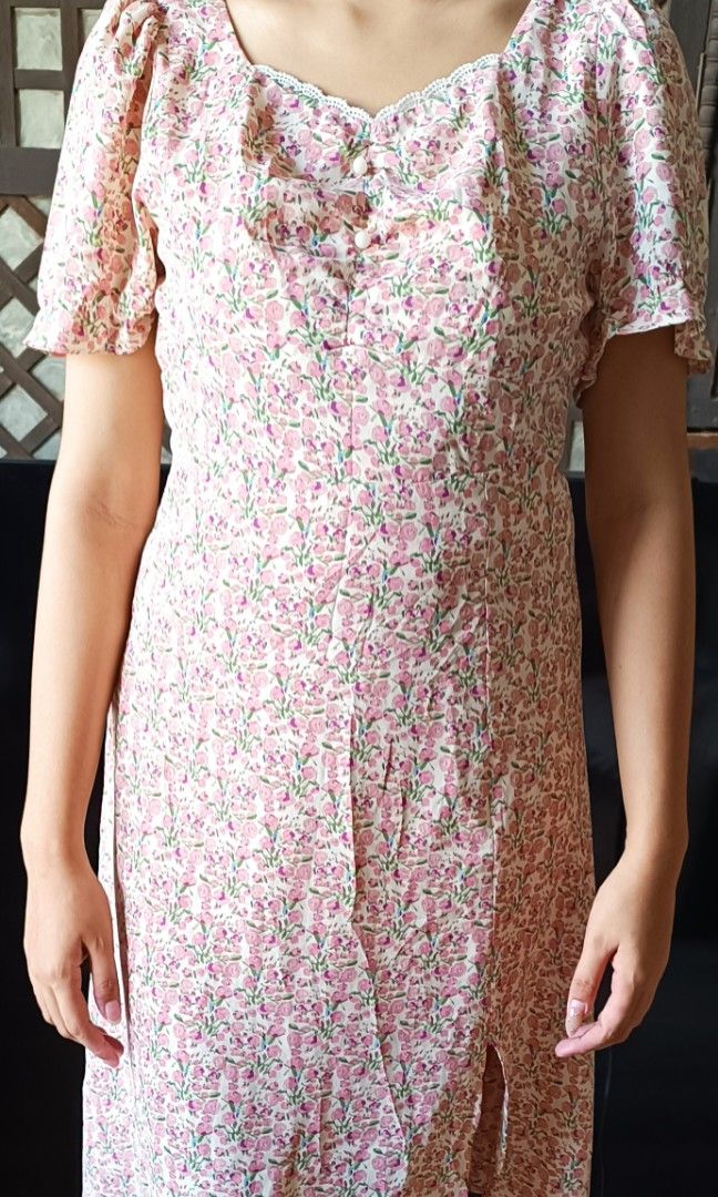 P139 EACH/LONG SUNDRESS/SMALL -MEDIUM (Category: Dresses) located in San Nicolas. Submitted by mar0316 (Listing ID 1469546272, Image 2). Description: mop---gcash/maya/bank transfer payment first before shipping 3 items & above ---free shipping shipping day--- thursday meetup-- san nicolas ( town hall) laoag--(mmsu--normal) batac--(ablan).