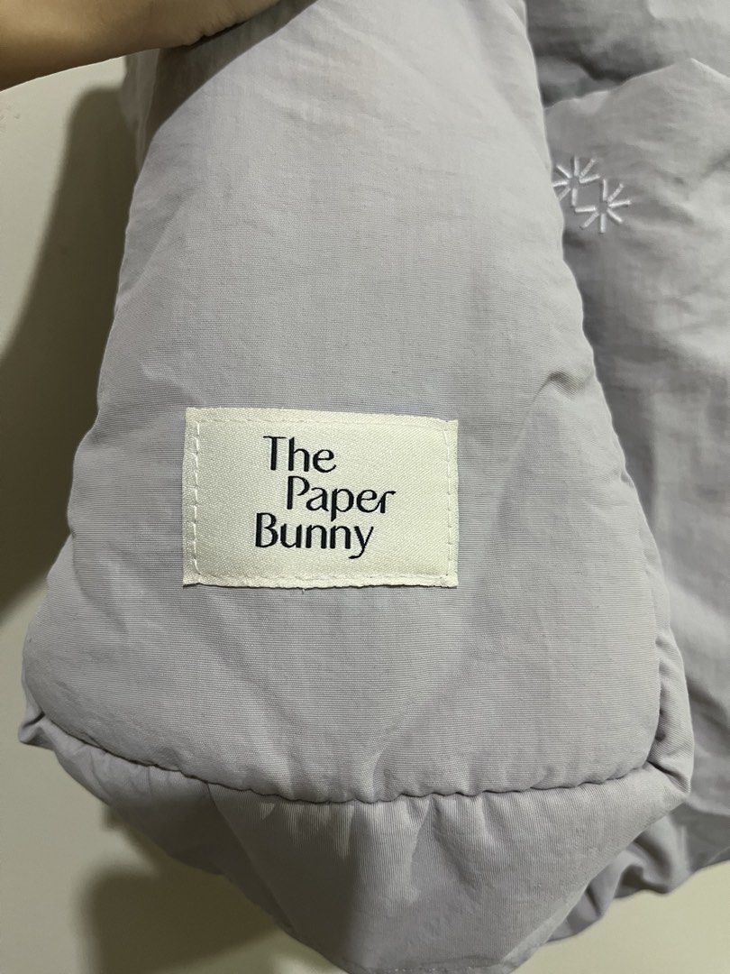 Paper Bunny Puffer Shopper Tote (Category: Shoulder Bags) located in Taguig. Submitted by lil.ac (Listing ID 1469409251, Image 3). Description: Bought from Singapore. No issues. Stitches and lining remain intact.