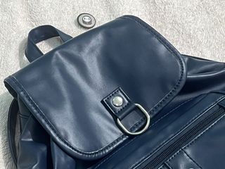 (Category: ) located in . Submitted by preloved.to.newlove (Listing ID 1469464300, Image 1). Description: .